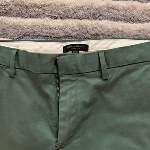 Banana Republic Green Chino Pants